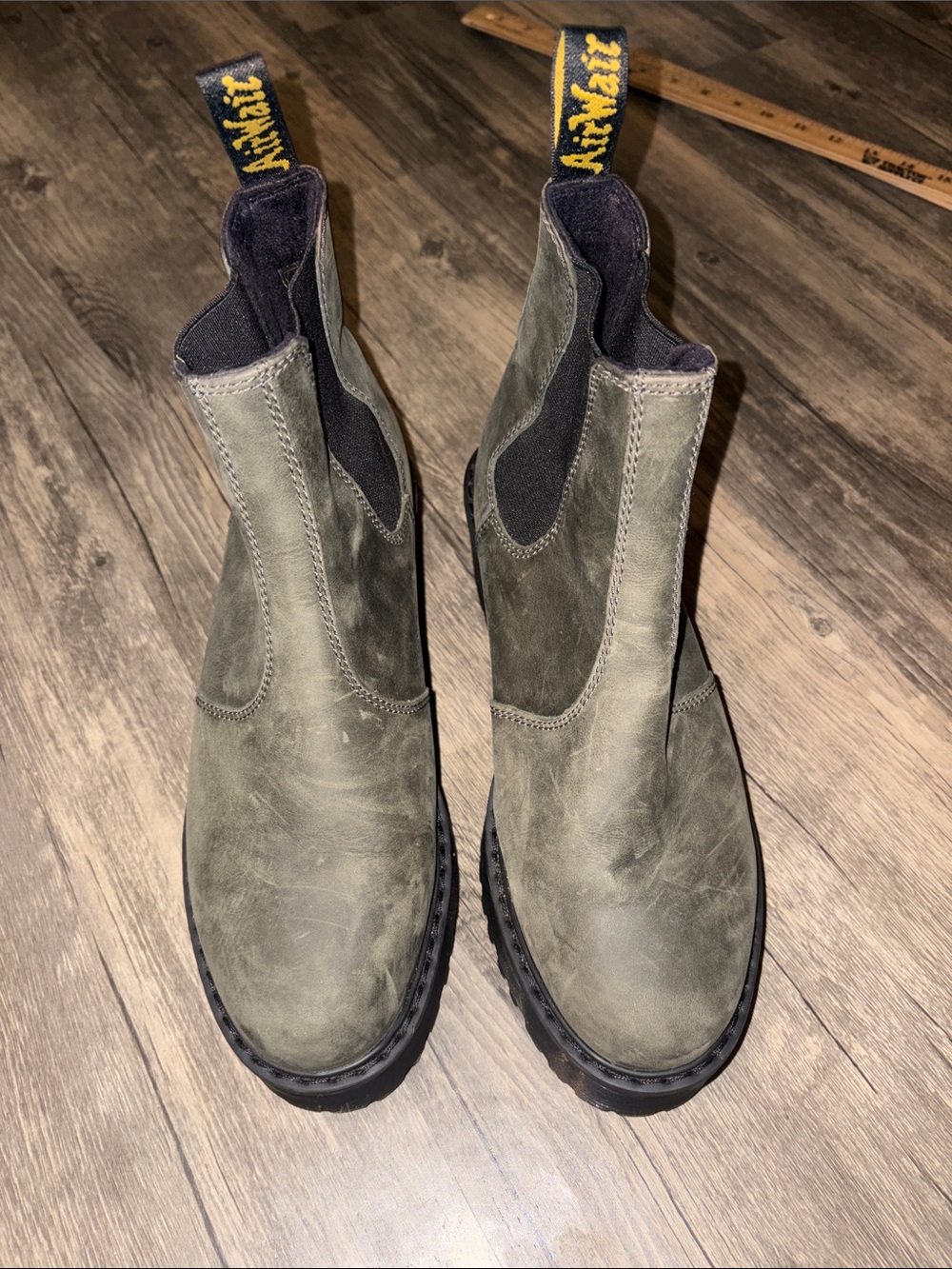 Doc Martens ROMETTY WOMEN'S
MOLDOVA LEATHER PLATFORM CHELSEA BOOT size 8 new - Picture 7 of 11